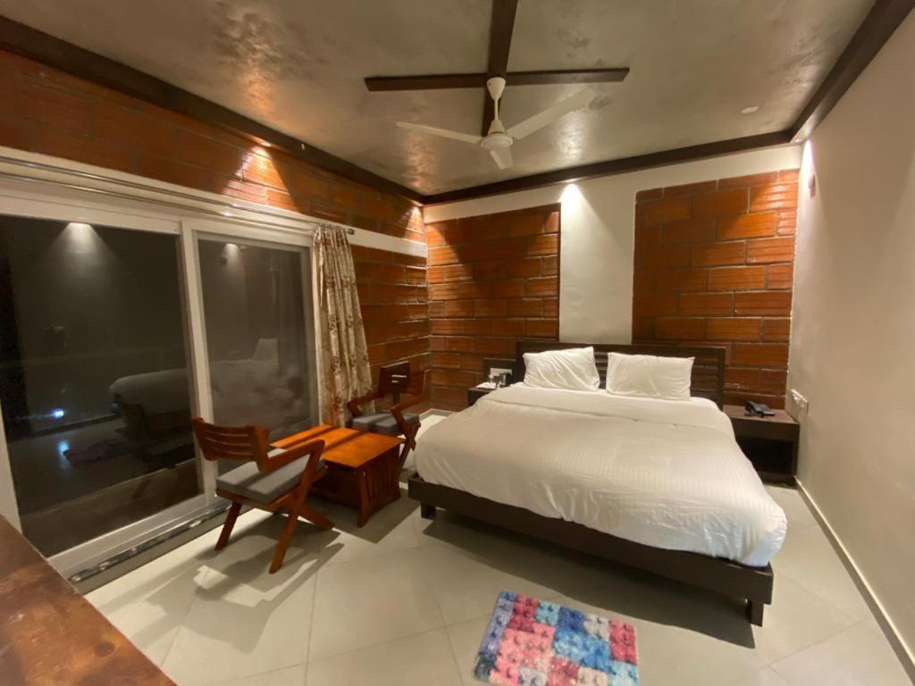Coorg Vismaya Resort Madikeri Exterior foto