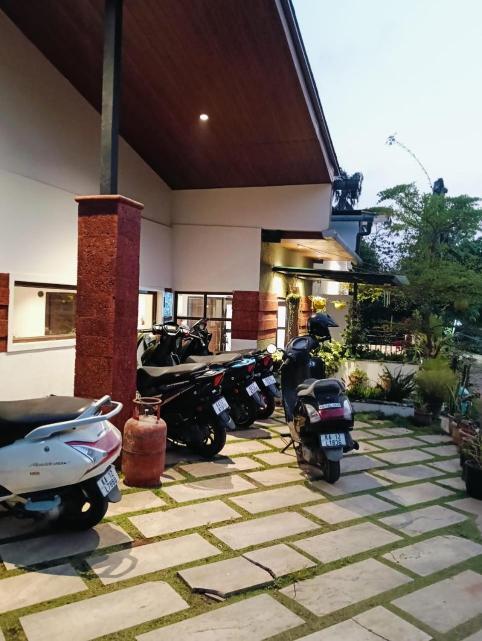 Coorg Vismaya Resort Madikeri Exterior foto
